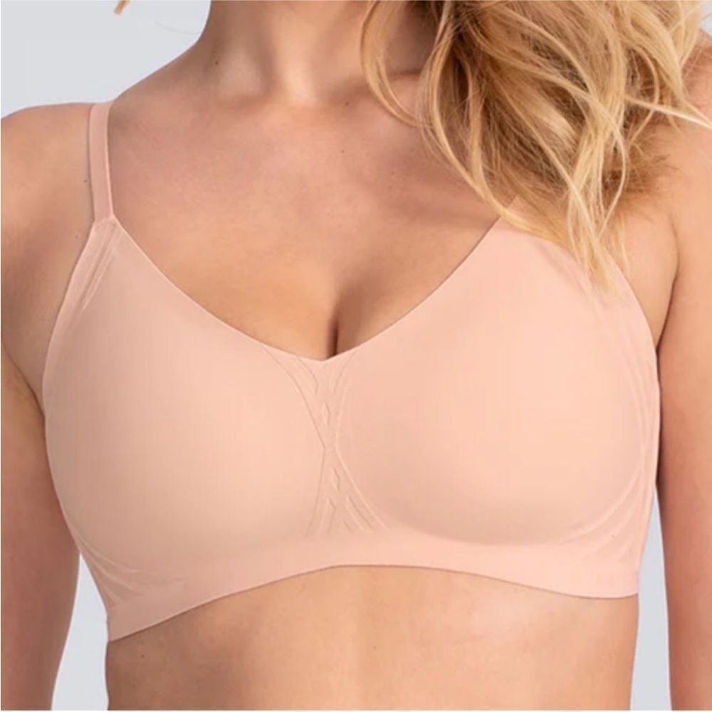 HONEYLOVE | Nude Silhouette Bra with No Underwire Women’s Size 1X (40 C/D)